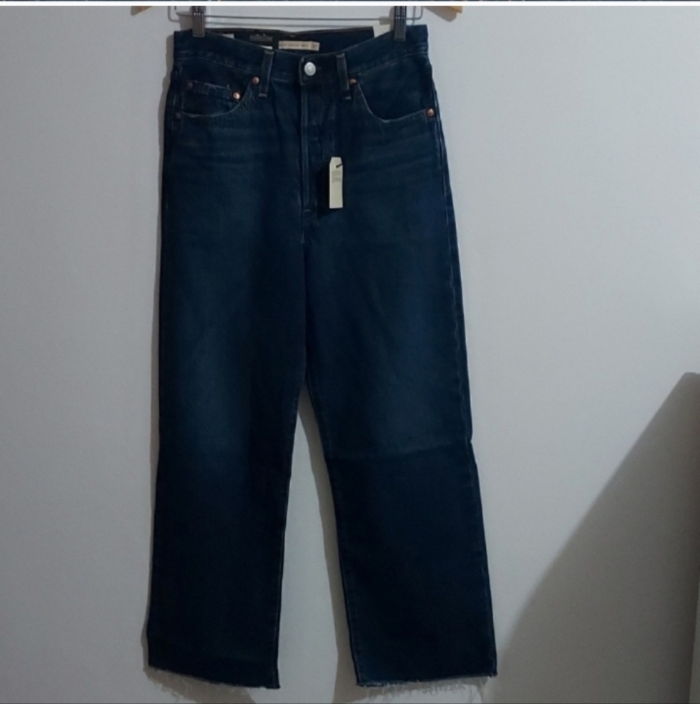 Levi's Ribcage Straight In Noe Down - Picture 13 of 16